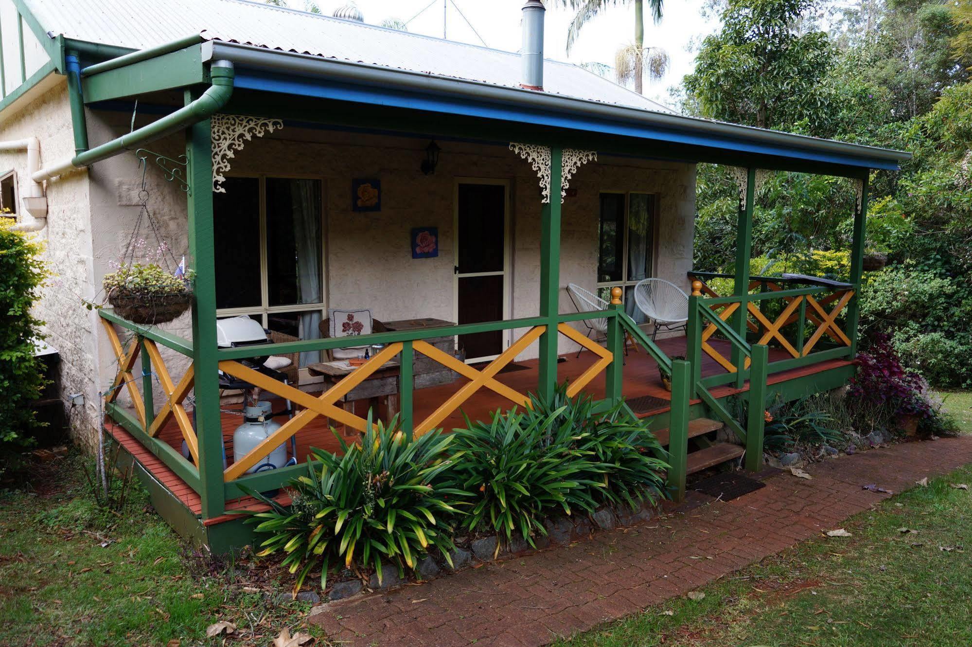Kidd Street Cottages Tamborine Mountain Exterior photo
