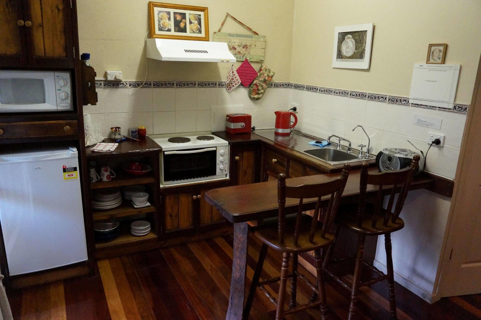 Kidd Street Cottages Tamborine Mountain Exterior photo
